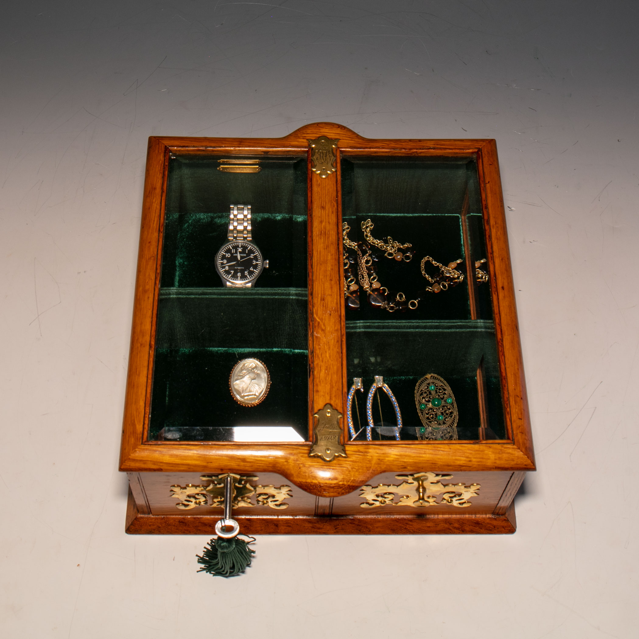 9909 An Edwardian Oak & Glass TableTop Jewellery Display Gerald Mathias