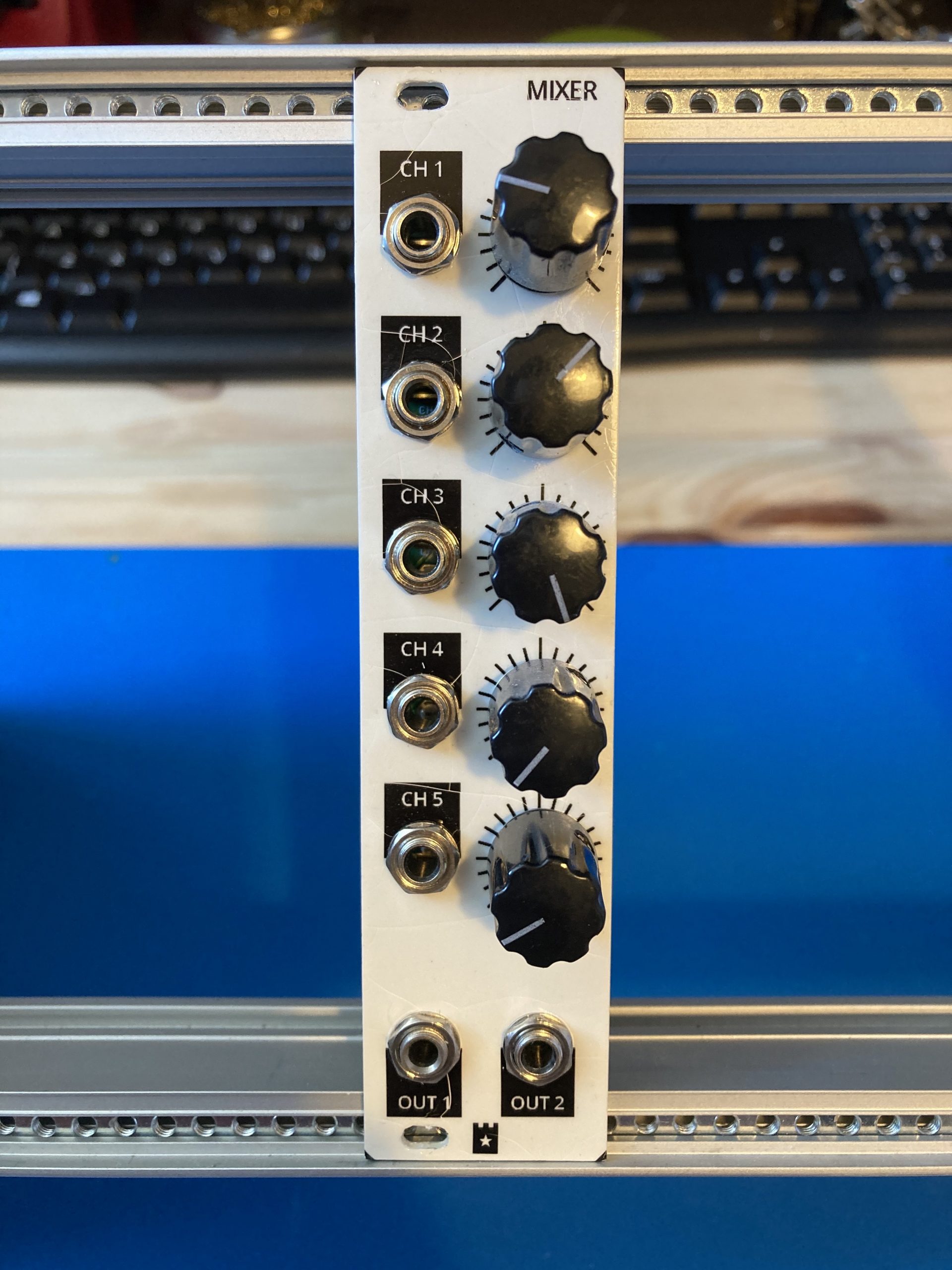5 Channel Mixer DIY Eurorack Synth Stuff