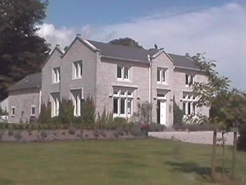 Courtyard Cottage Rathvilly, Co. Carlow, Ireland Call +353 (59) 9161137