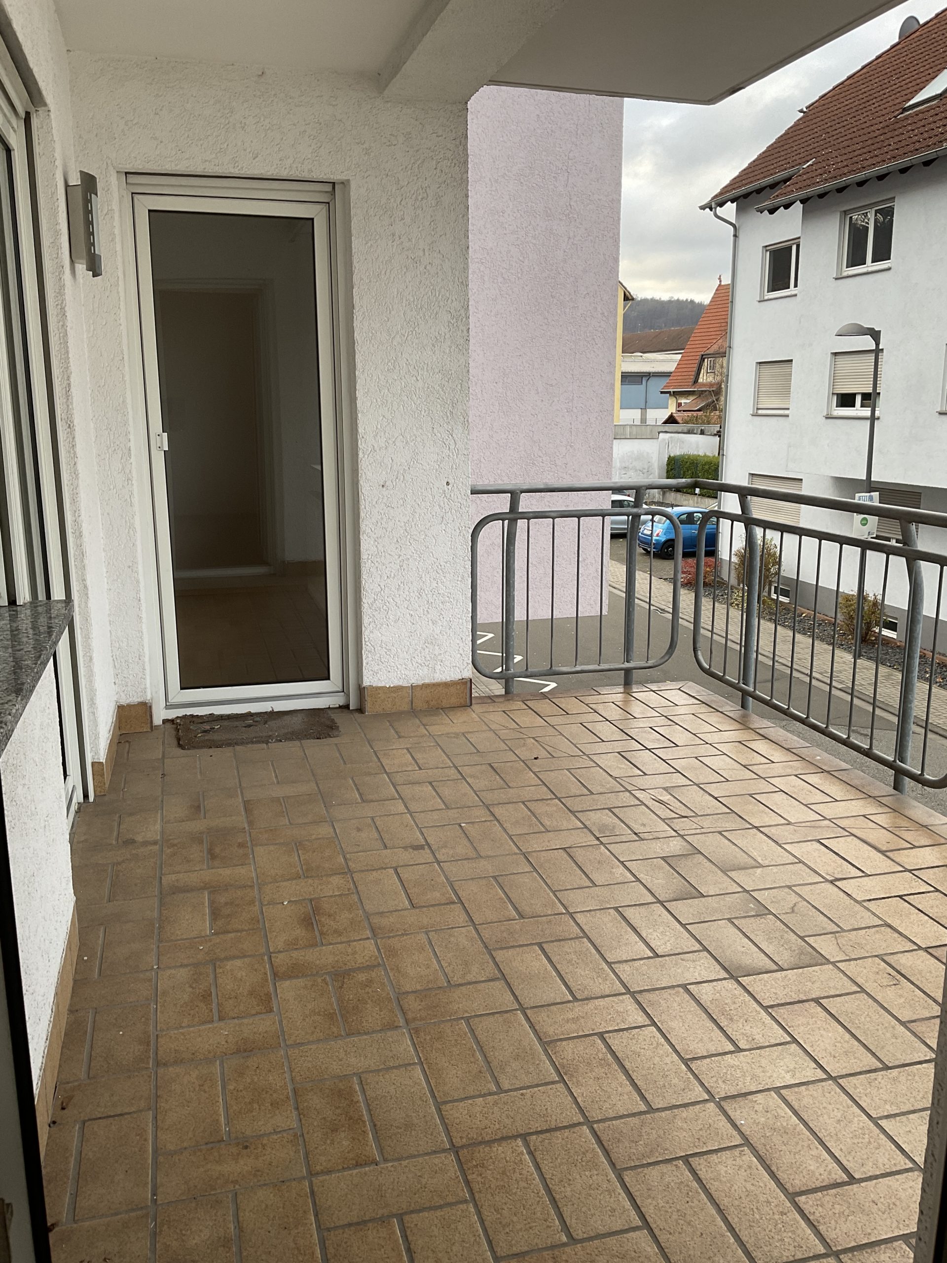 SOLD Landstuhl Renovated 3bdrm Apt For Sale German Aid by Tina