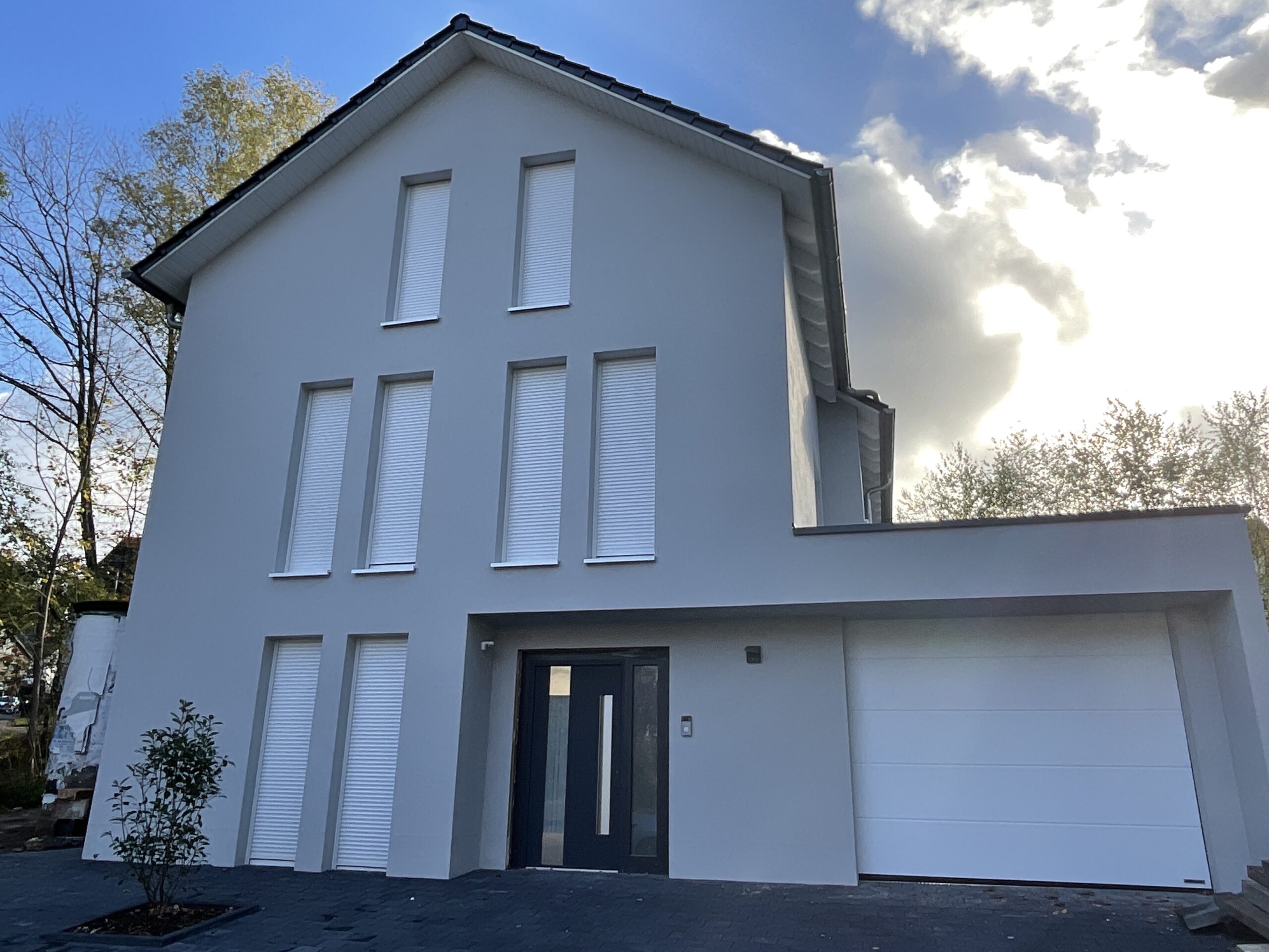 RESERVED Big, Bold, Beautiful Brandnew Build in Landstuhl German