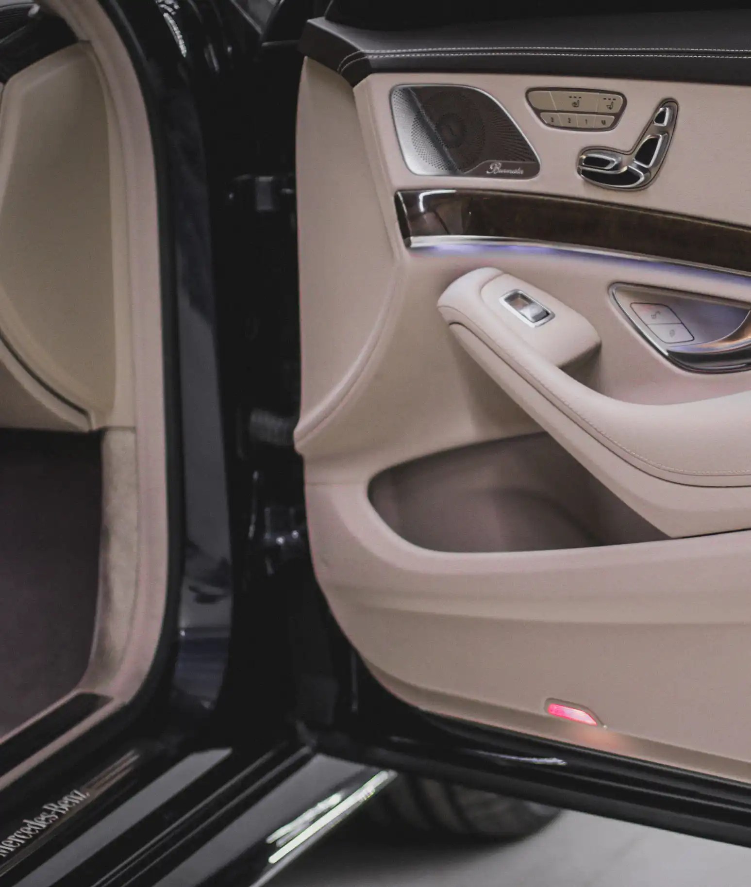 Best Car Upholstery Dubai & Abu Dhabi German Experts