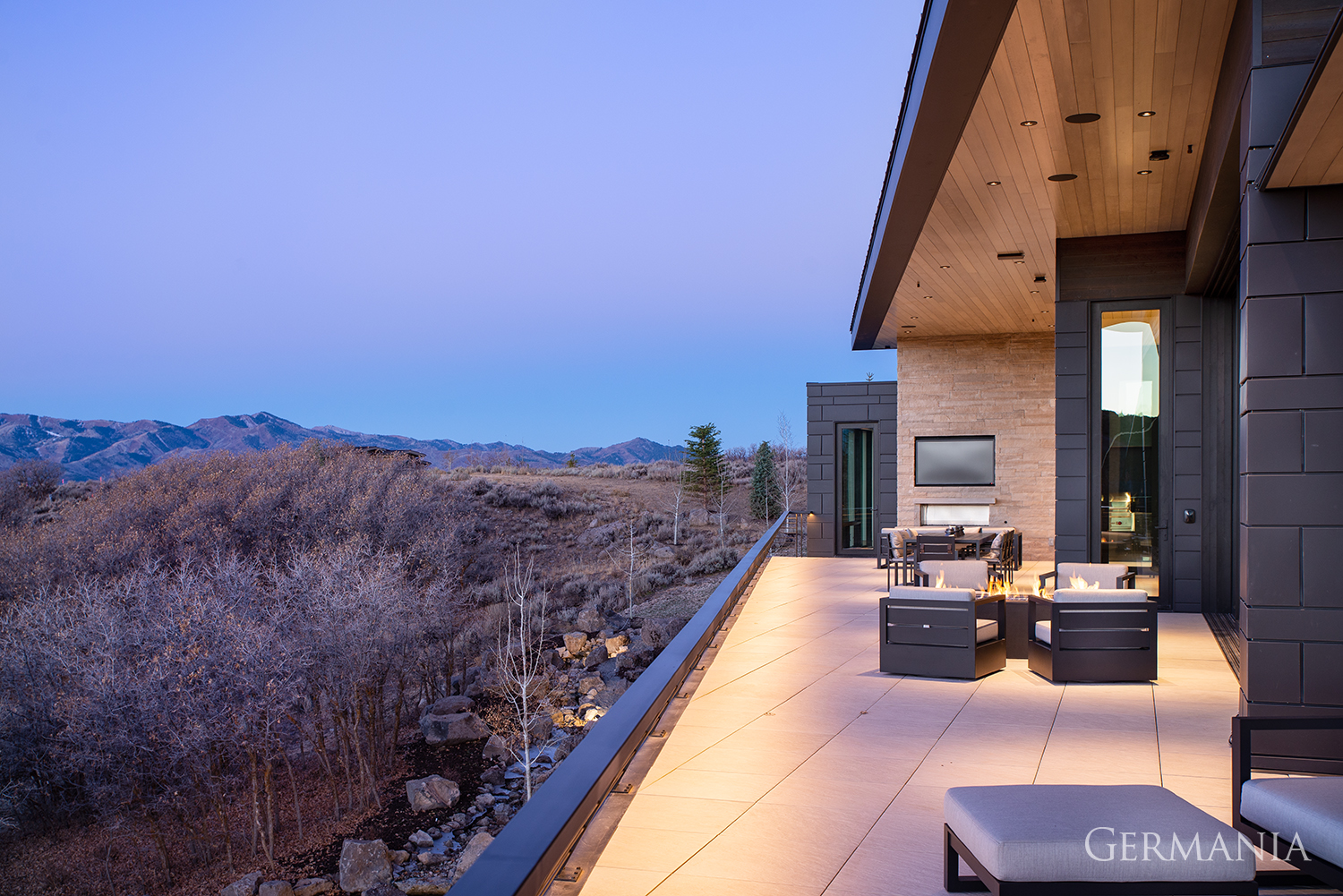 How To Build A Custom Luxury Home Without the Headaches Germania