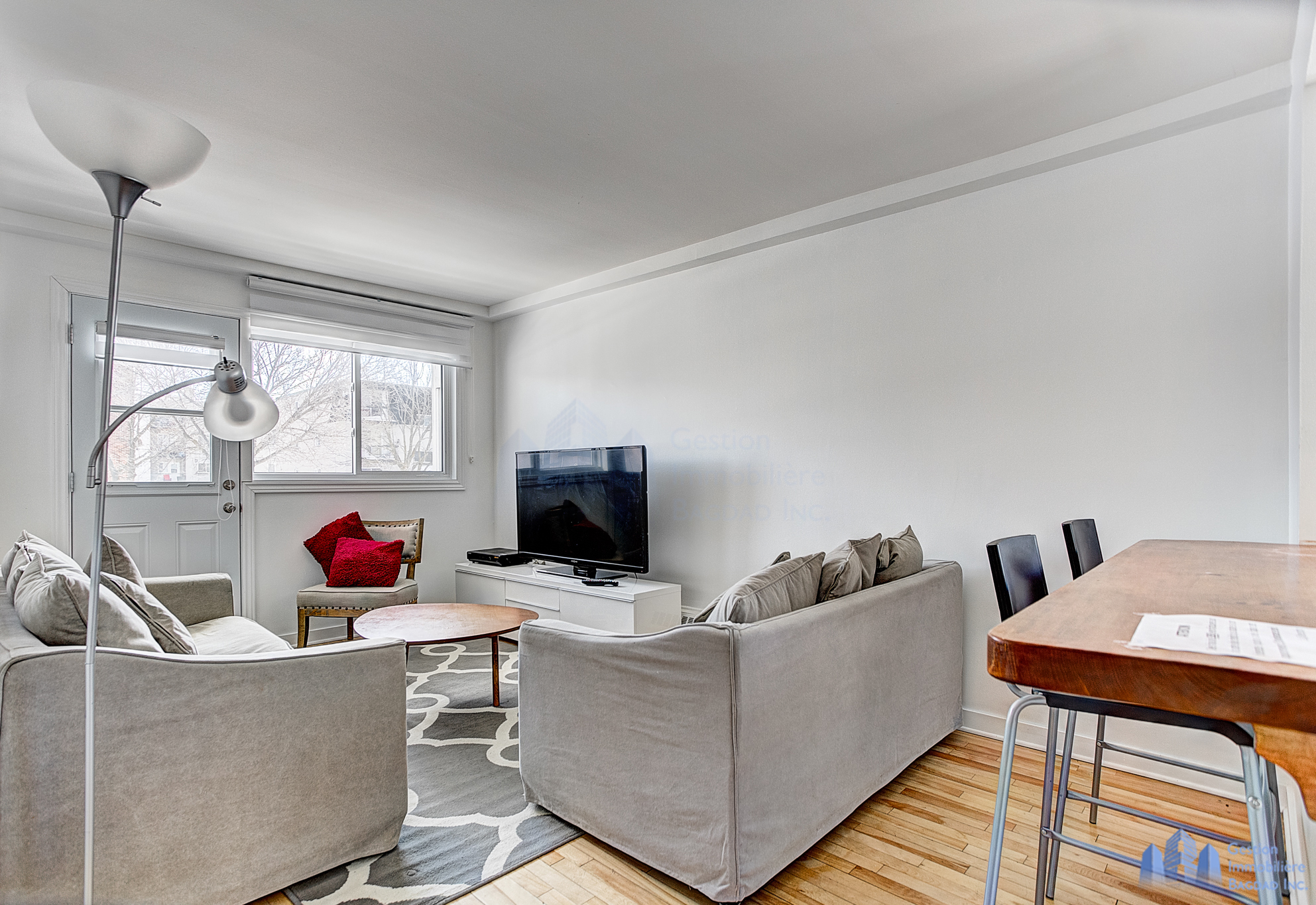 3 1/2 à louer Laval des rapides tout meublé tout inclus 103 Gestion