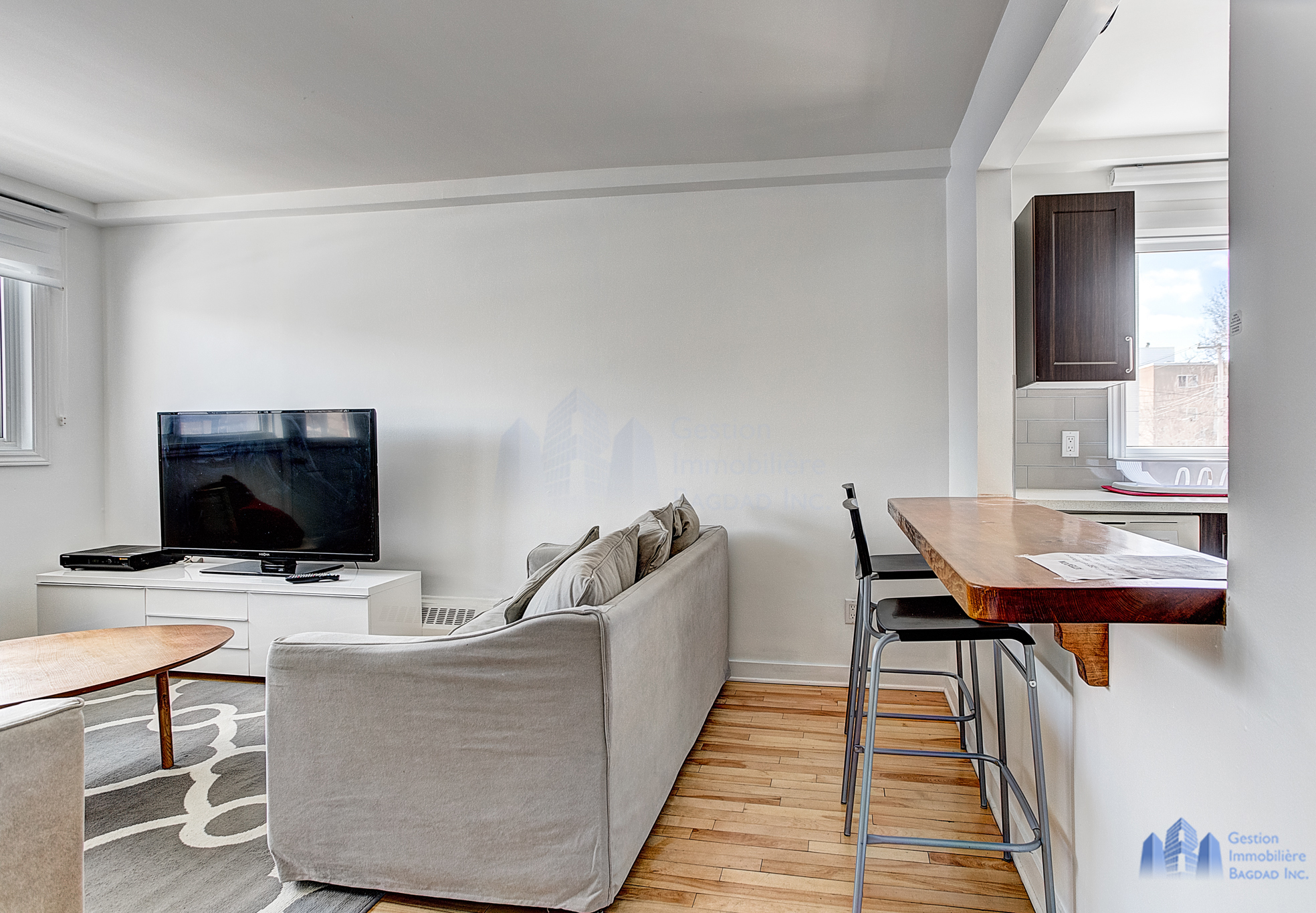 3 1/2 for rent Laval des rapides all inclusive 103 Gestion