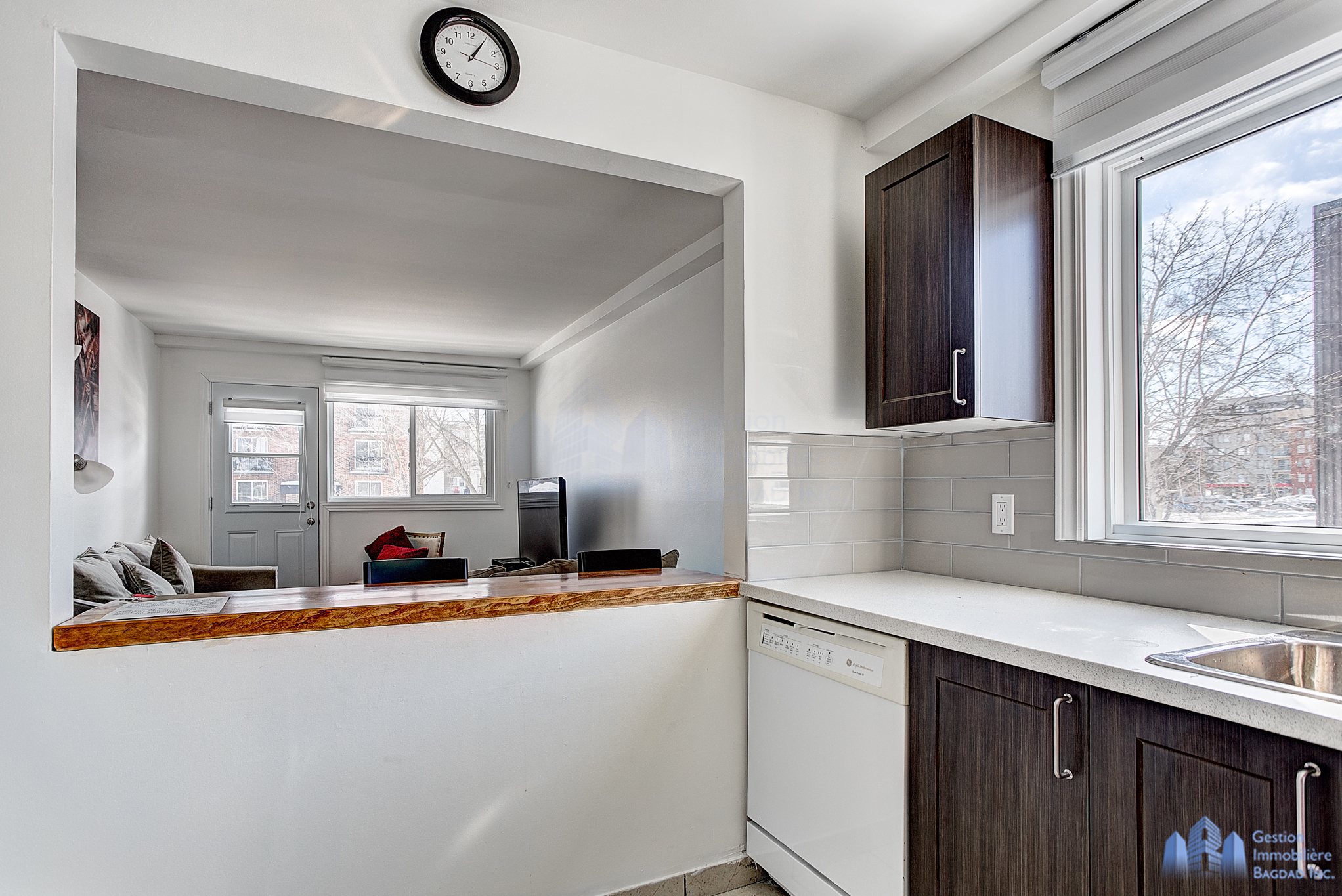 3 1/2 for rent Laval des rapides all inclusive 103 Gestion