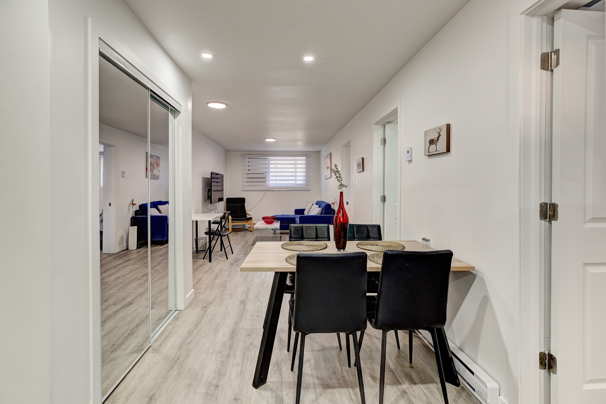 Beautiful 4 1/2 all furnished for rent Laval des Rapides Gestion