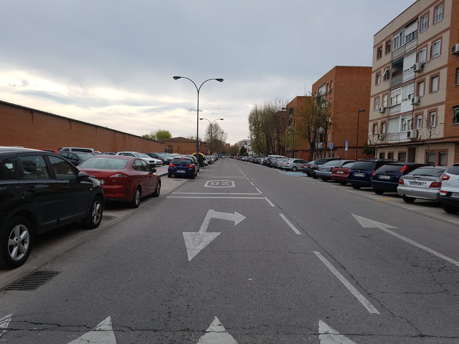 Las Calles tienen su historia recorre la avenida de los Ángeles
