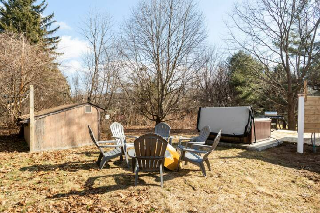 Kin Cottage Getaway Upstate Hudson Valley Catskills Vacation Short