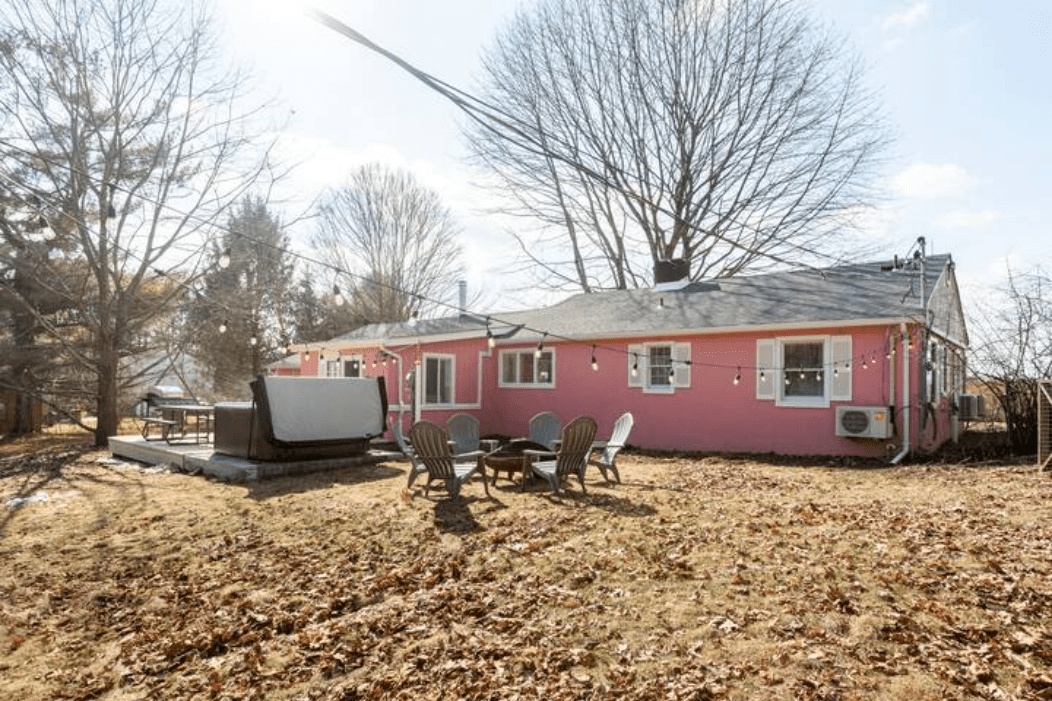 Kin Cottage Getaway Upstate Hudson Valley Catskills Vacation Short