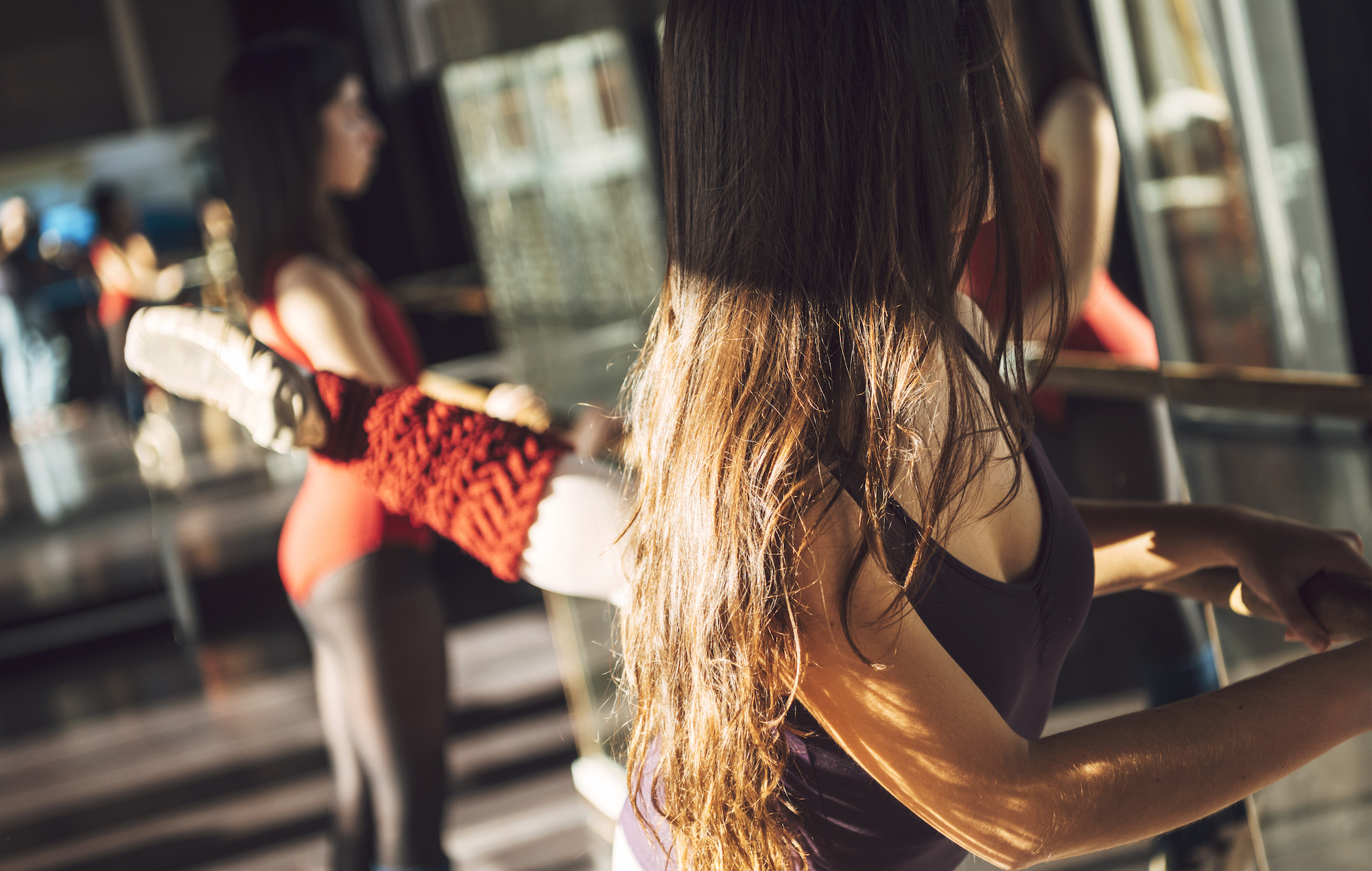 Ballet Barre Workout Guide and Example Exercises