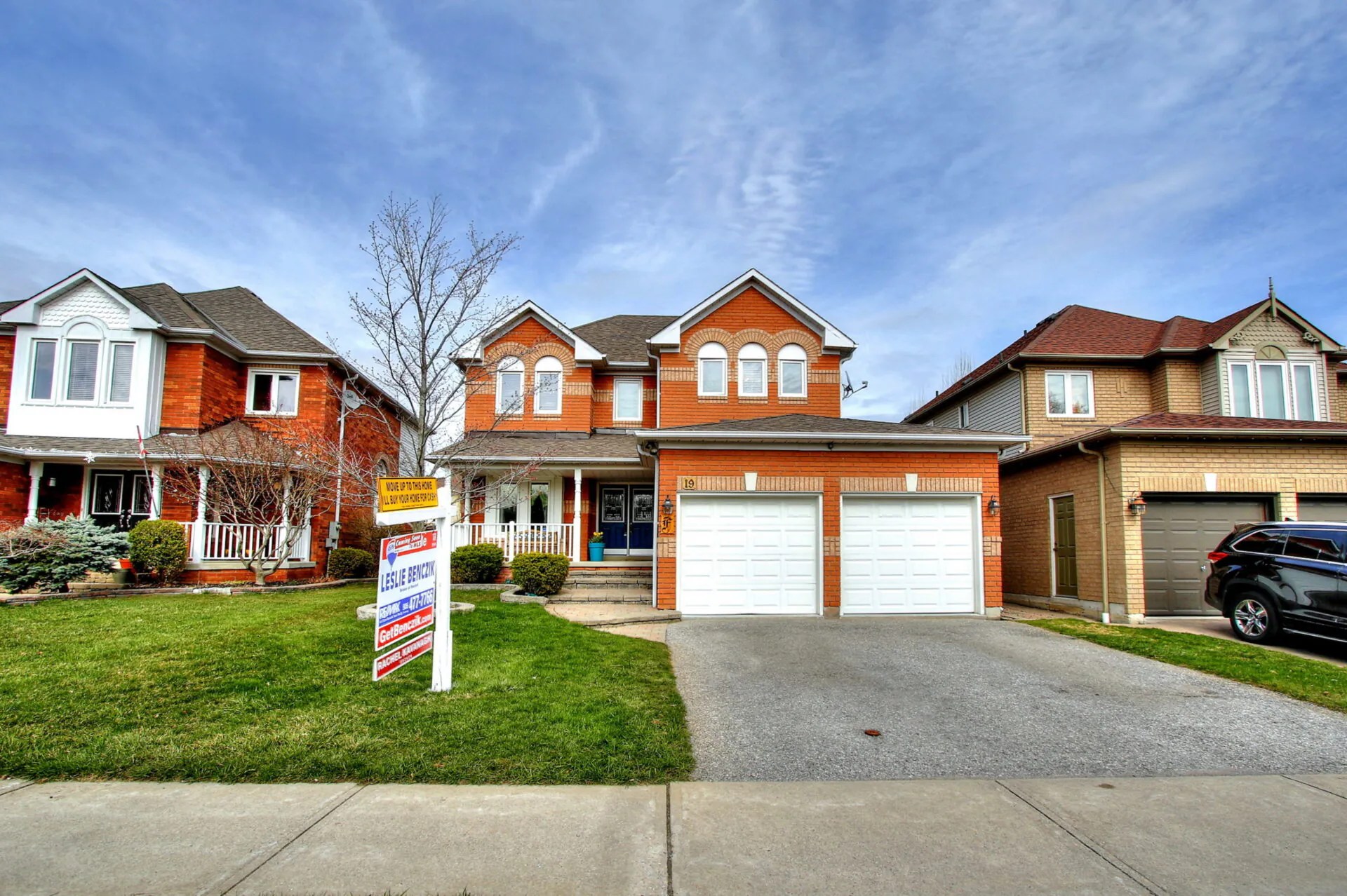 19 Valleywood Dr, Whitby Benczik Team Realty