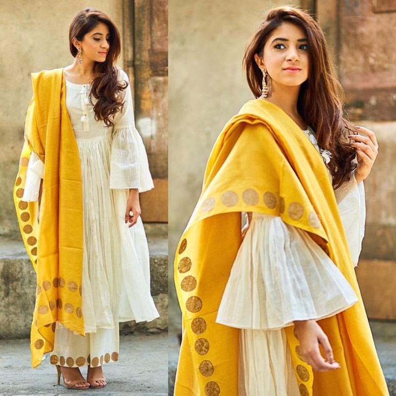 25 Haldi Ceremony Outfits and Dresses to Wear (updated)