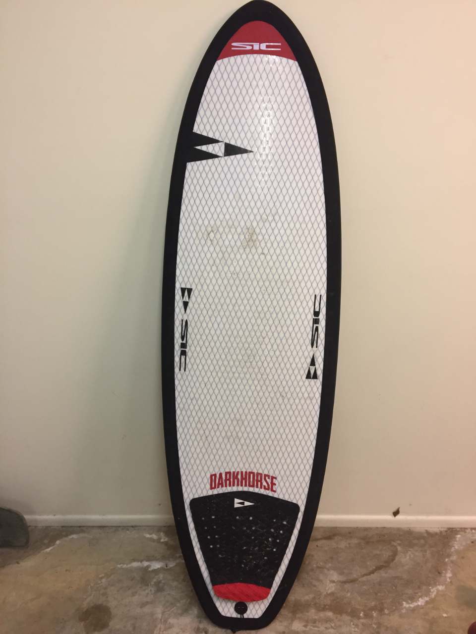 Sic Maui Dark Horse Surfboard Review