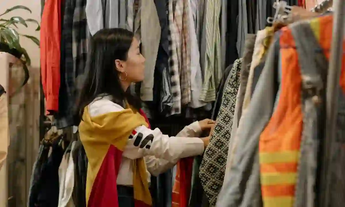 Free Clothes for Needy Families Programs 2024