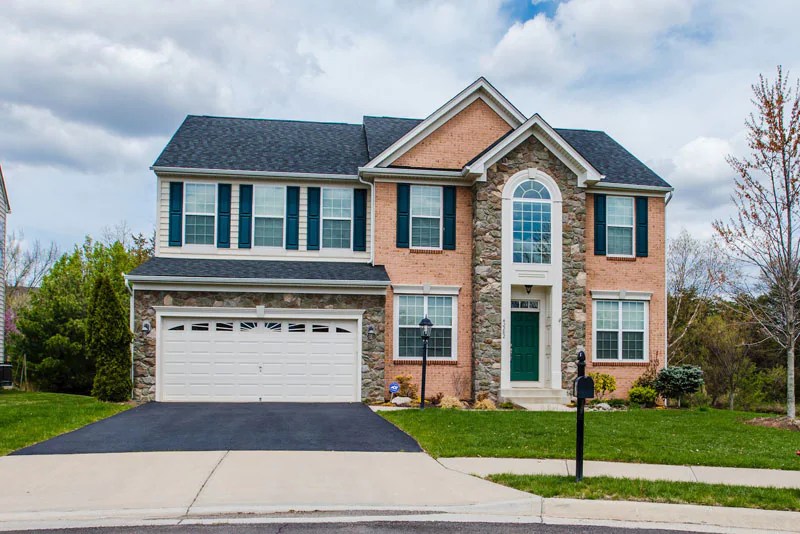 Explore Luxury Real Estate in Fairfax VA Cristina Dougherty