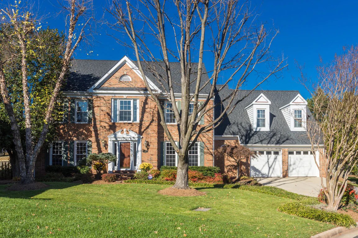 Chantilly Highlands Cristina Dougherty FAIRFAX, VA