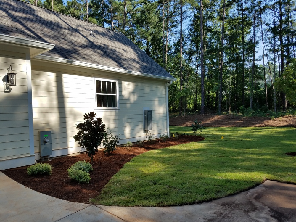 Lakefront Landscaping Milledgeville Brand New Lawn