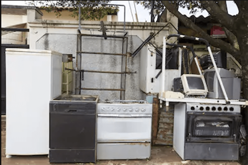 Junk Appliance Removal Dubai Get Rid of Old Fridge in UAE