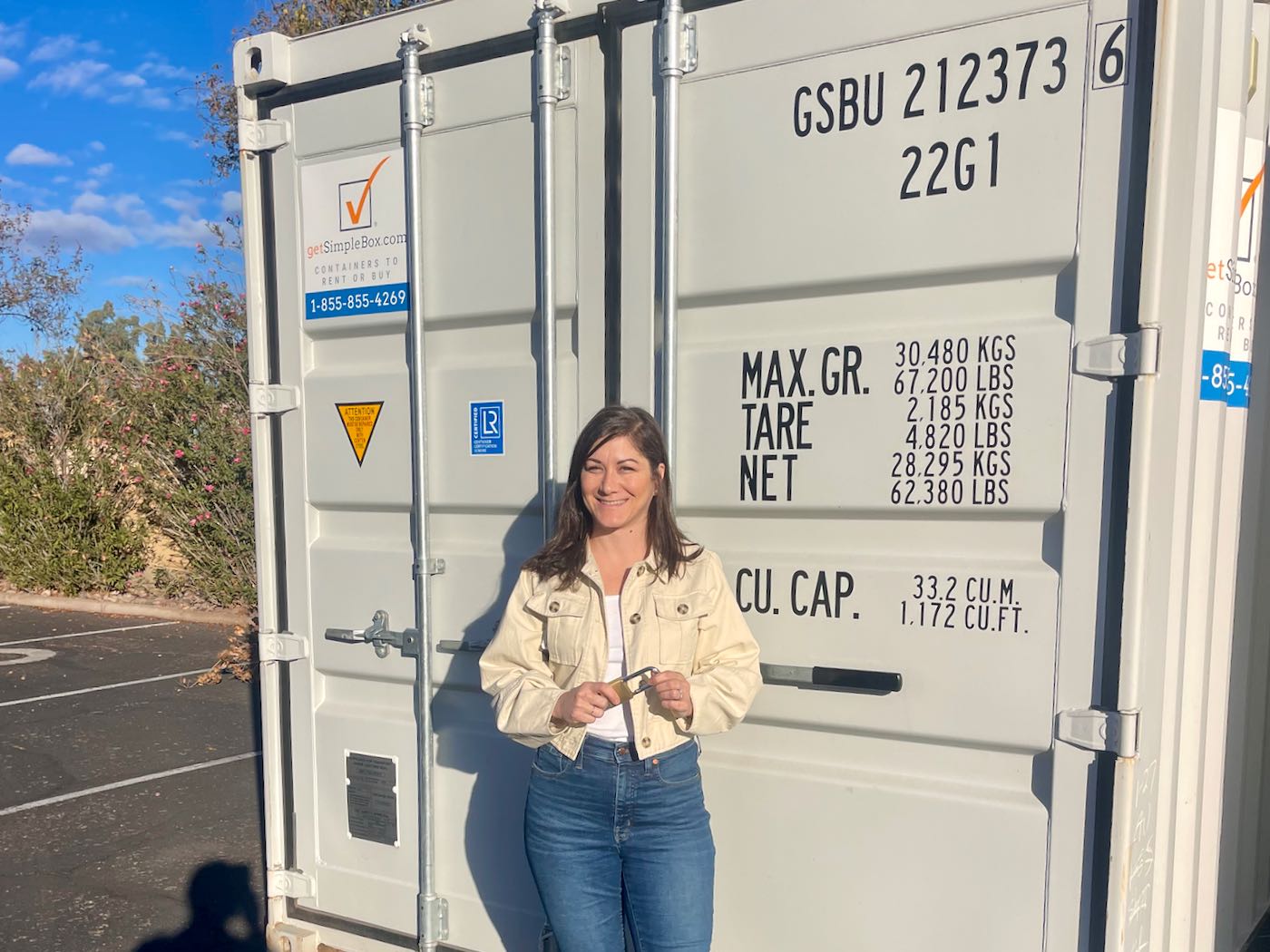 Moving Containers vs. Moving Trucks Which is Better?