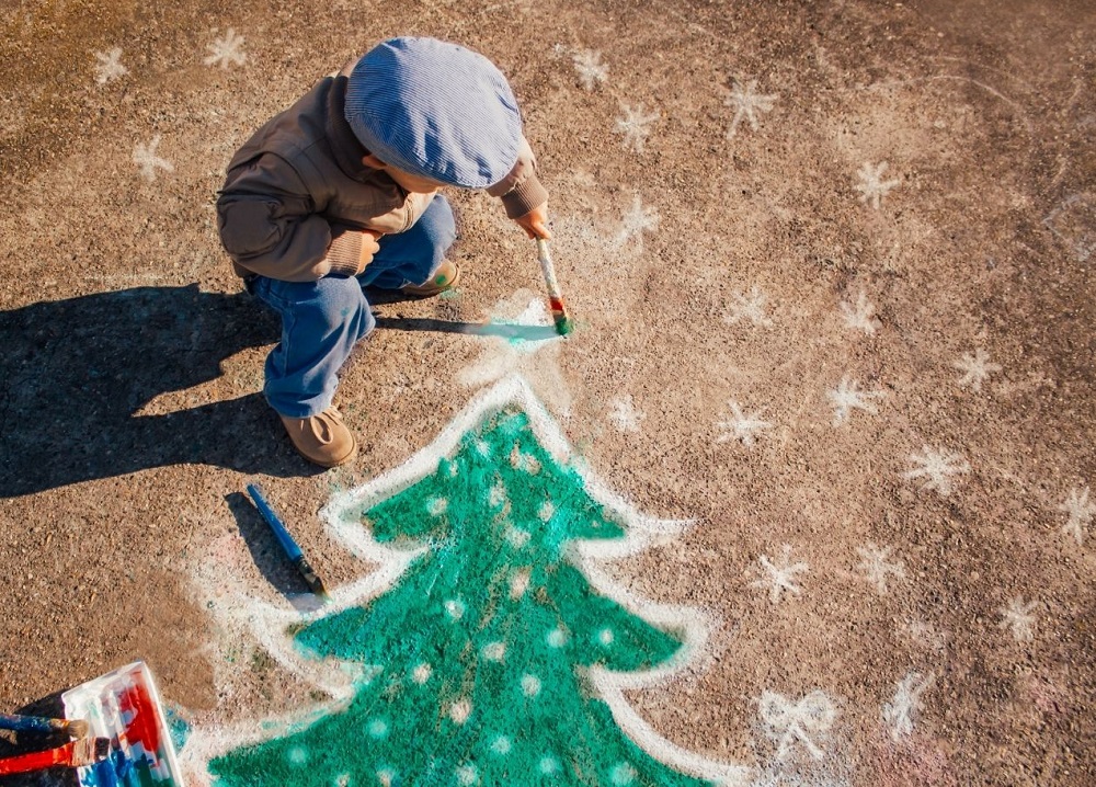How To Paint A Christmas Tree? Get Smarter Play