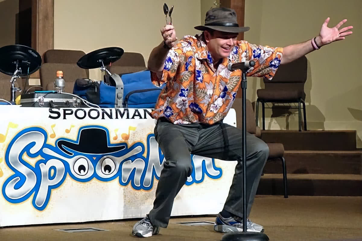 Hire "The Spoon Man" For Your Corporate Event