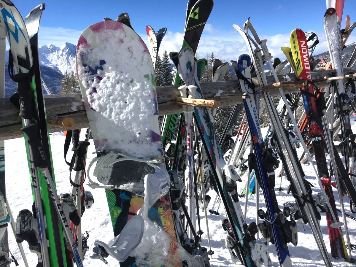 Snowboard Travel Bag Reviews Bring Your Board With You This Winter