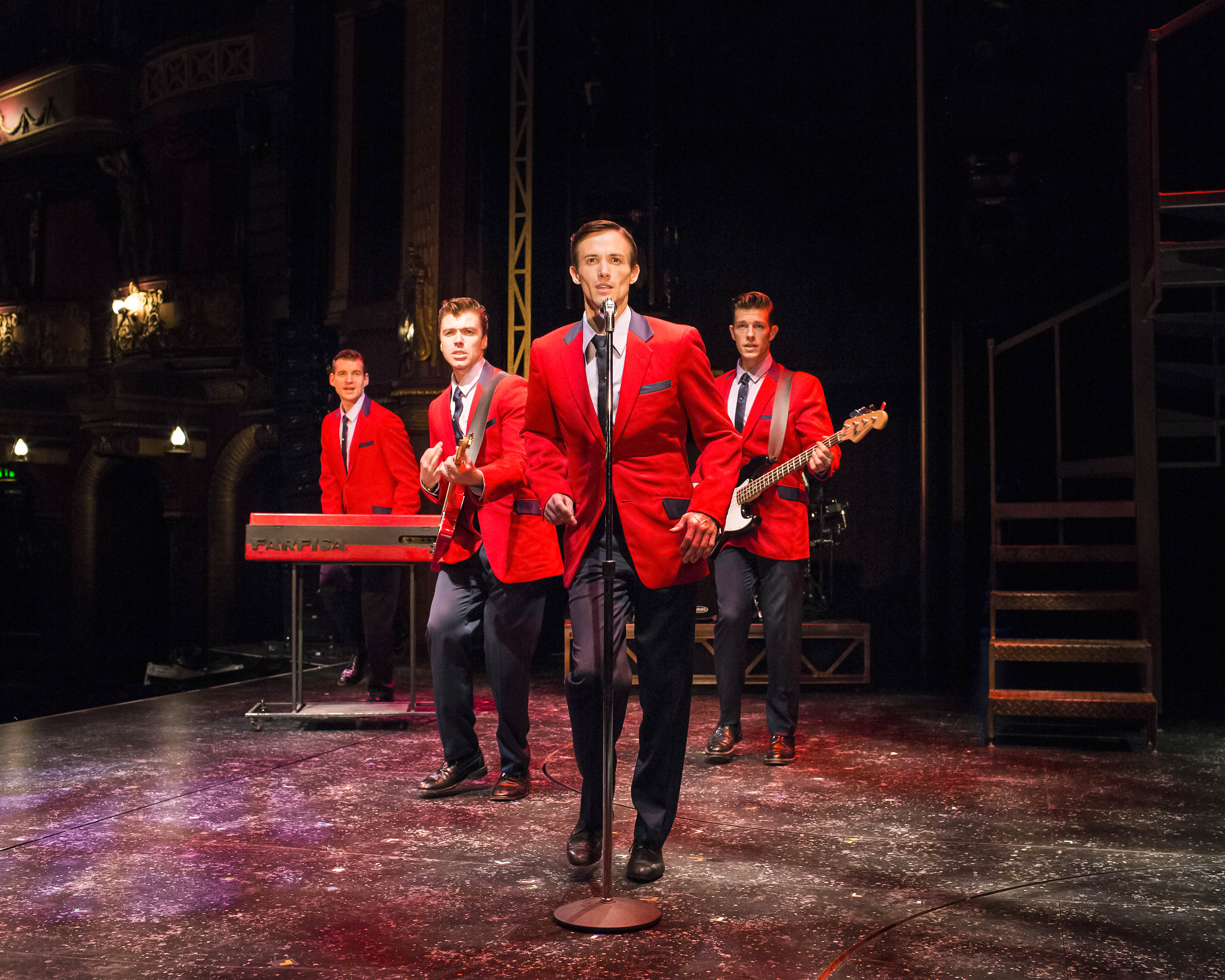 Review Jersey Boys, WMC by James Briggs Get The Chance