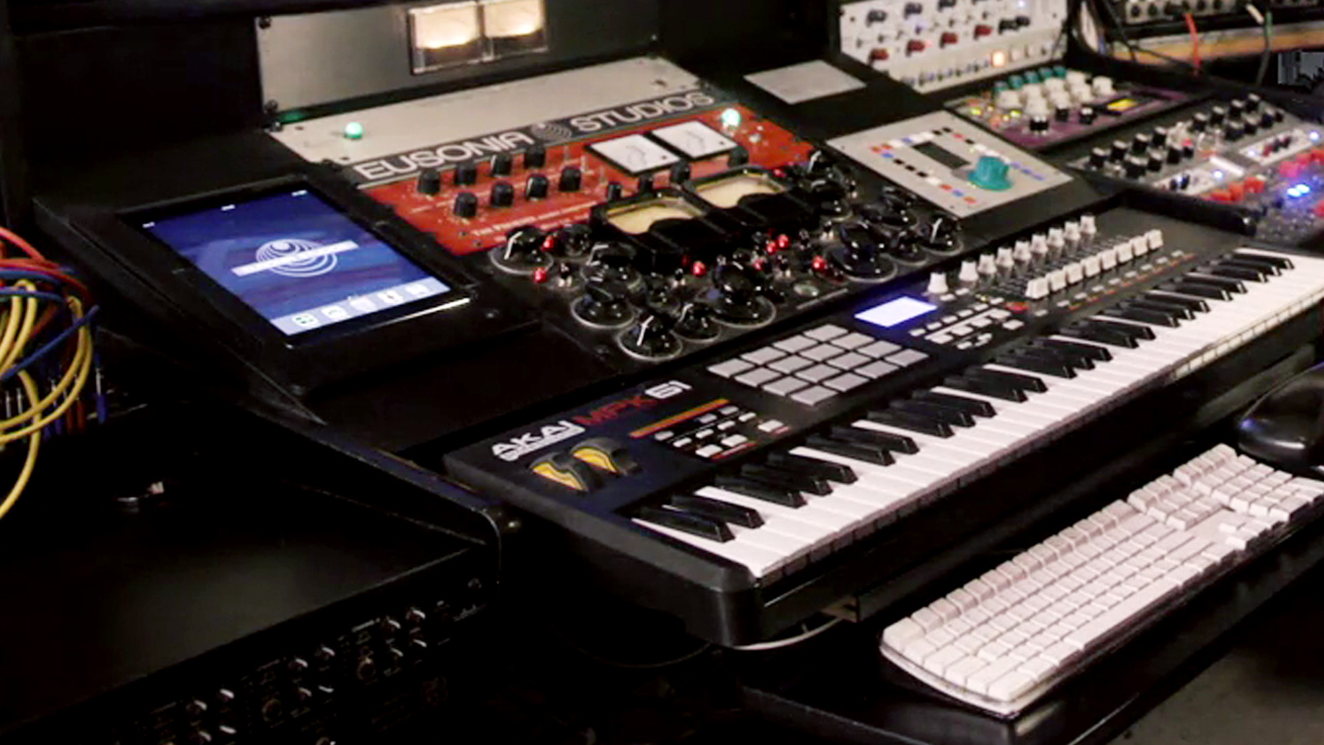 Music Production Wallpaper (66+ images)