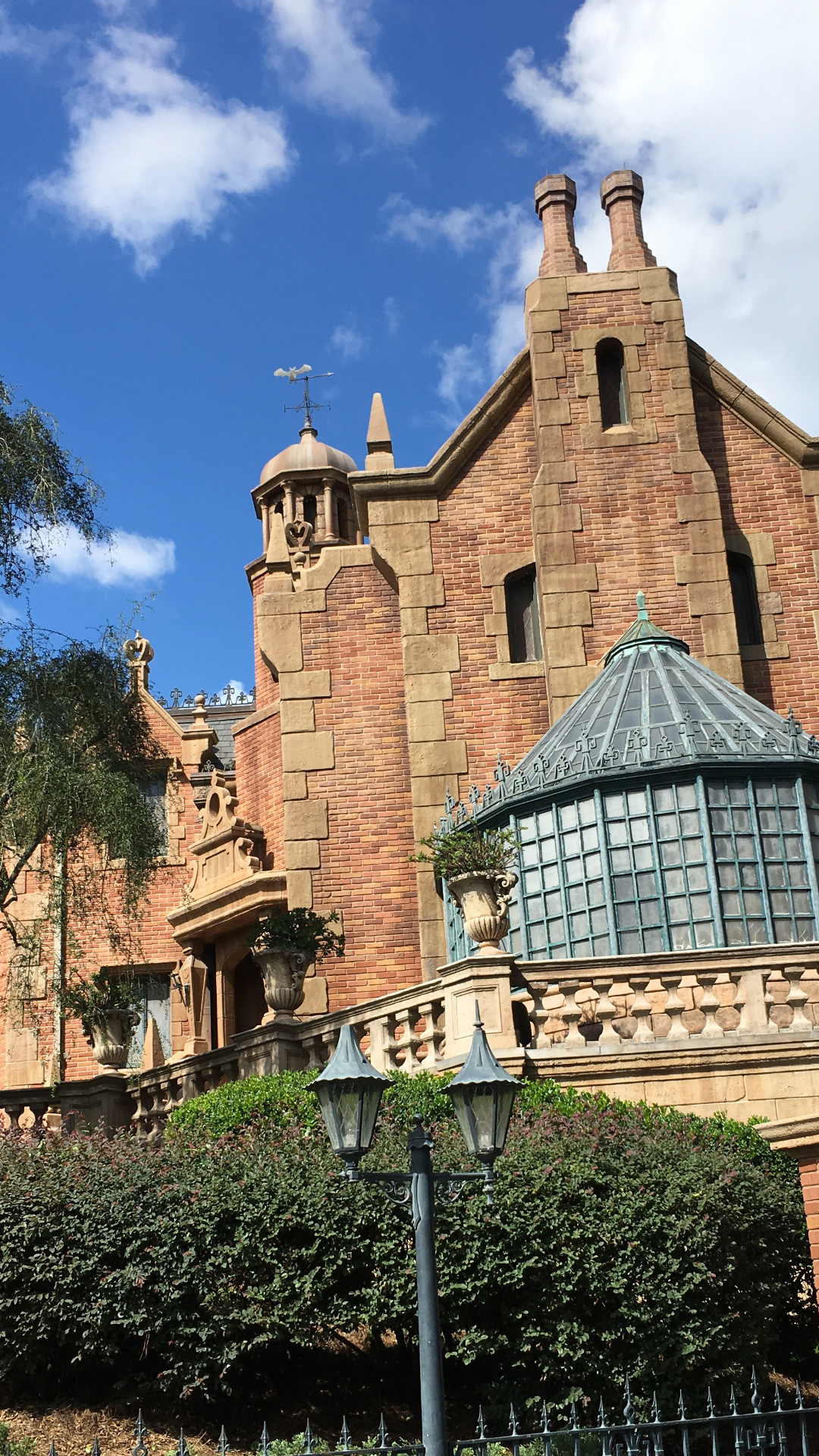 Disney Haunted Mansion Wallpaper (52+ images)