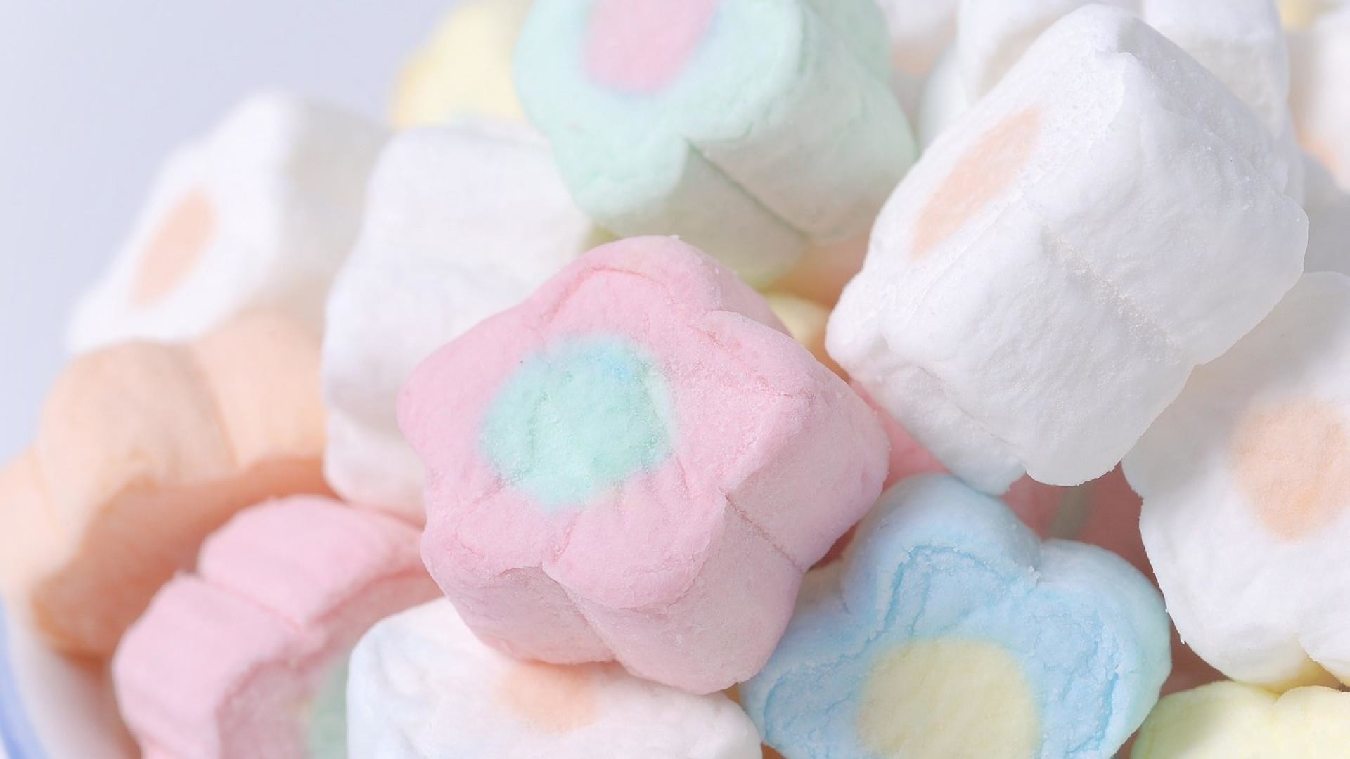 Cute Marshmallow Wallpapers (61+ images)