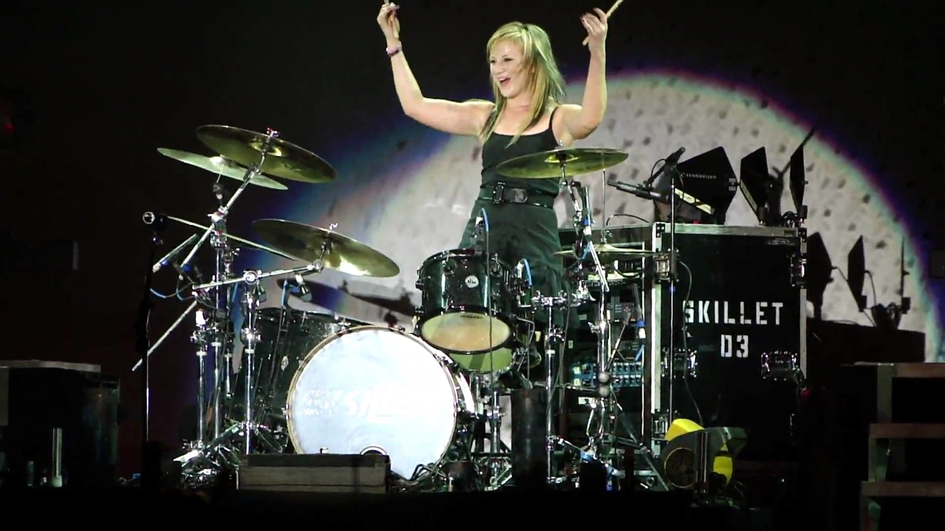 Jen Ledger Rise Photoshoot