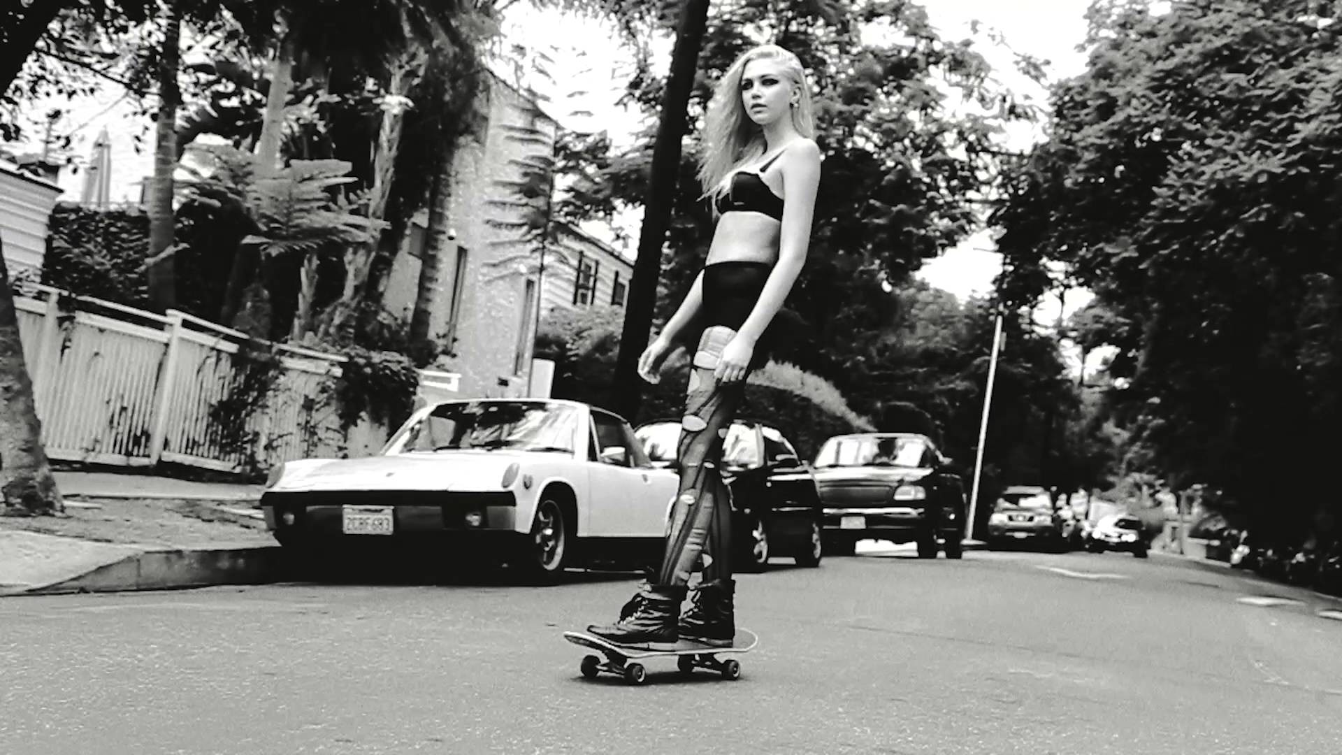 Girl Skateboard Wallpaper (31+ images)