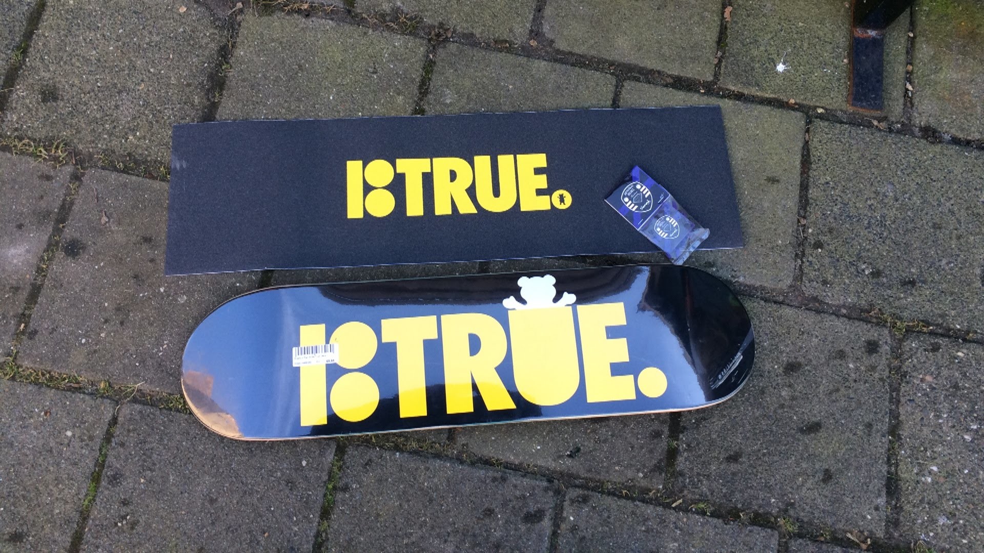 Grizzly Grip Wallpaper (55+ images)