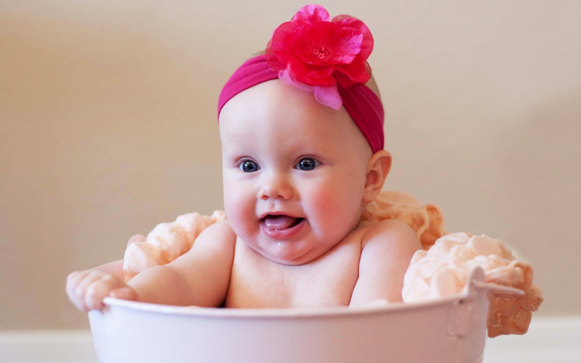 Smiling Cute Babies Wallpaper (62+ images)
