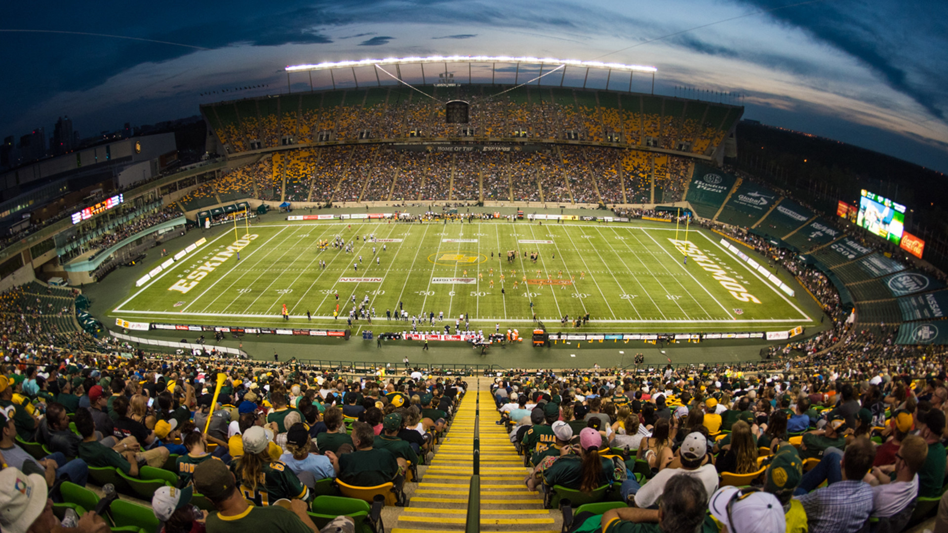 Stadium Crowd Wallpaper (60+ images)