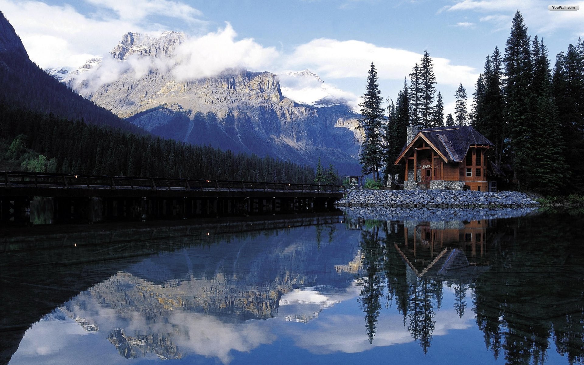 Christmas Cabin Wallpaper (51+ images)
