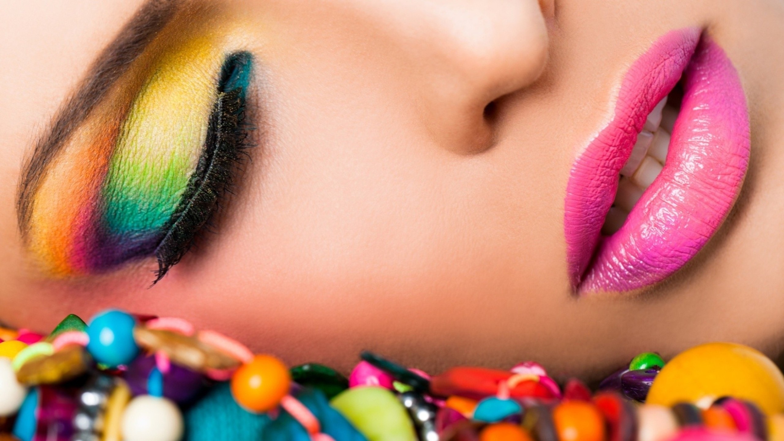 Mac Makeup Wallpaper (48+ images)
