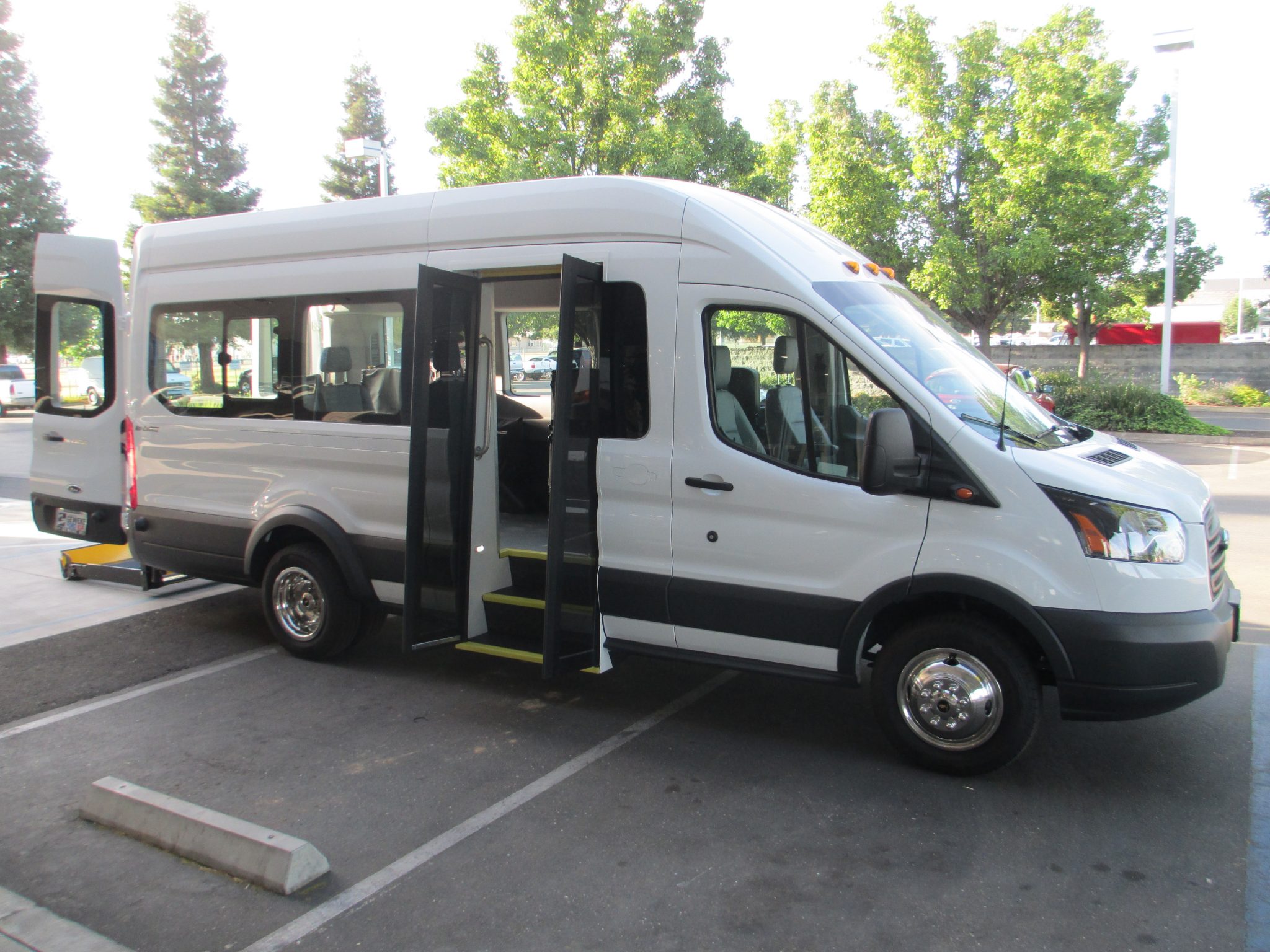 MobilityShuttle Vans Geweke Ford Commercial Truck & Fleet Sales