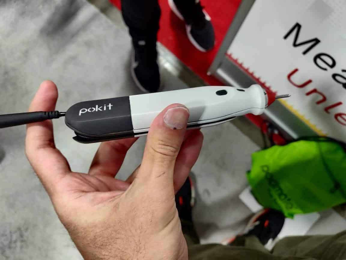 Pokit Pro is a Multimeter + Oscilloscope + Data Logger that Fits in Pocket
