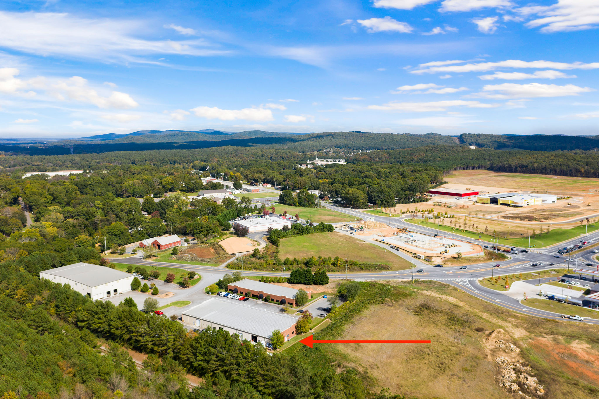 16,000+ Square Foot Office Warehouse on 1.6 Acres Cartersville, F. Willis, Realty