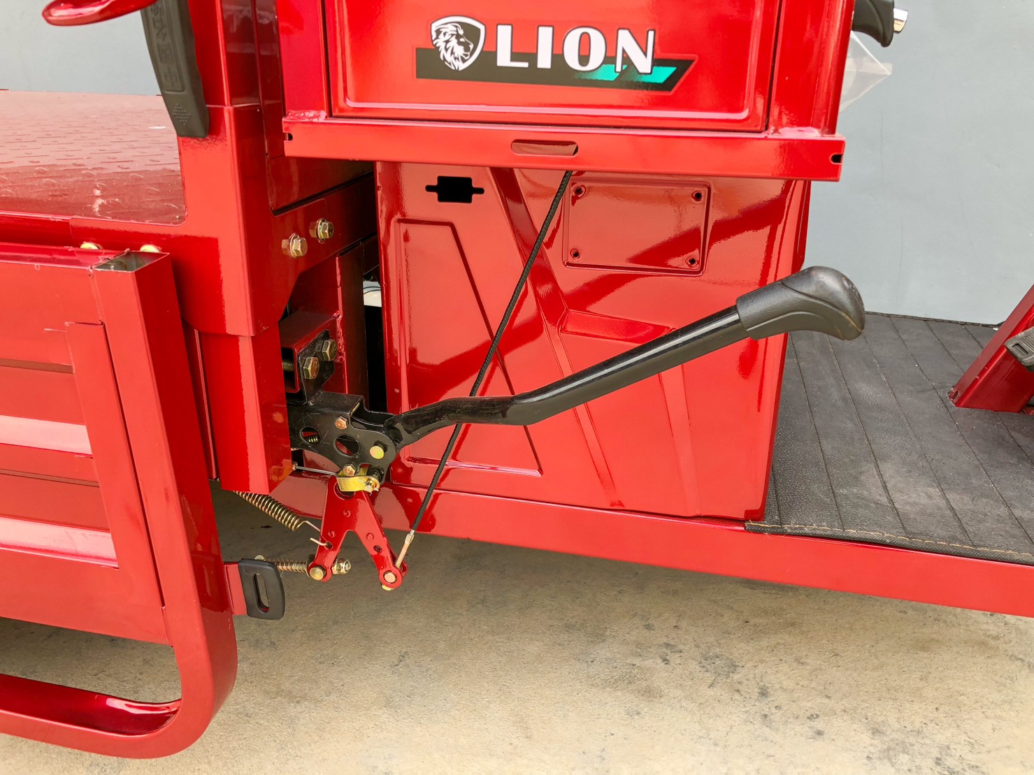 สามล้อไฟฟ้า กระบะบรรทุก BT700 อีวี โปรช็อป รถไฟฟ้า