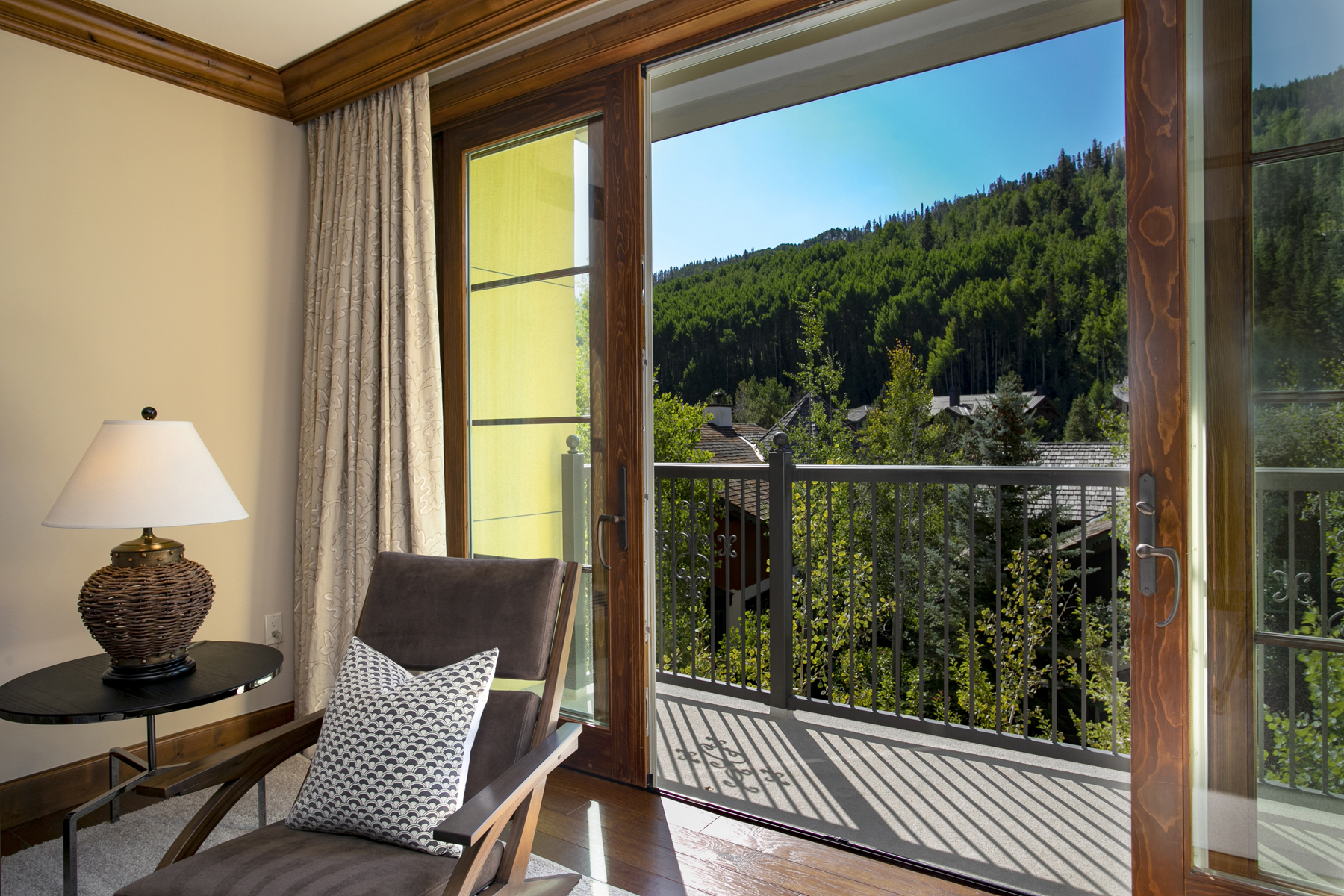 Vail Condos For Sale 728 W Lionshead Cir, Vail, CO 81657