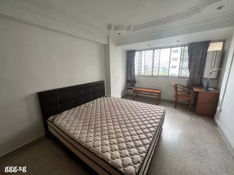 House Rent • Jurong East • 44 Teban Gardens Road • S2800 • 3Room (2