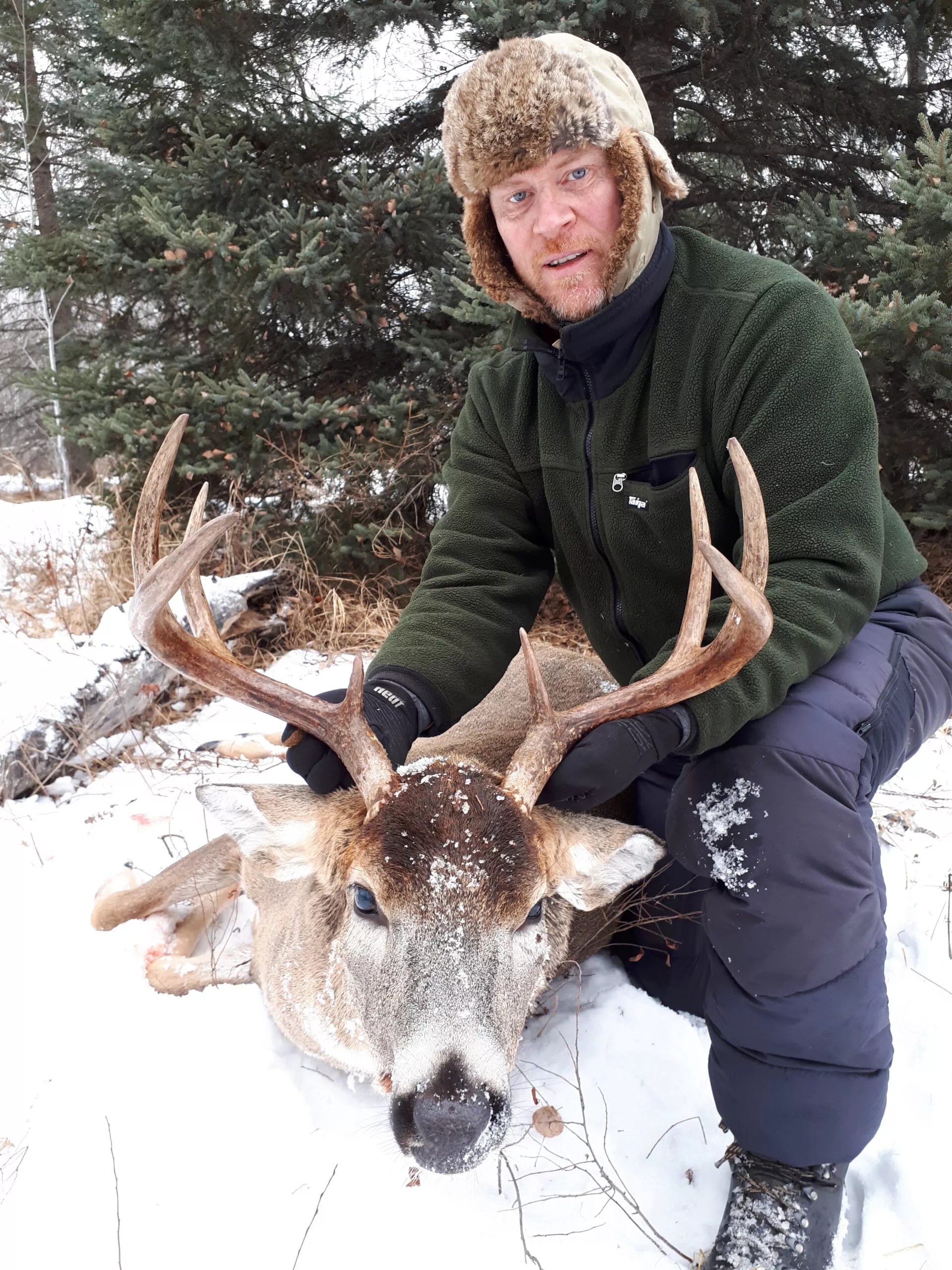 Saskatchewan Whitetail Outfitters Guided Deer Hunting & Outfitters