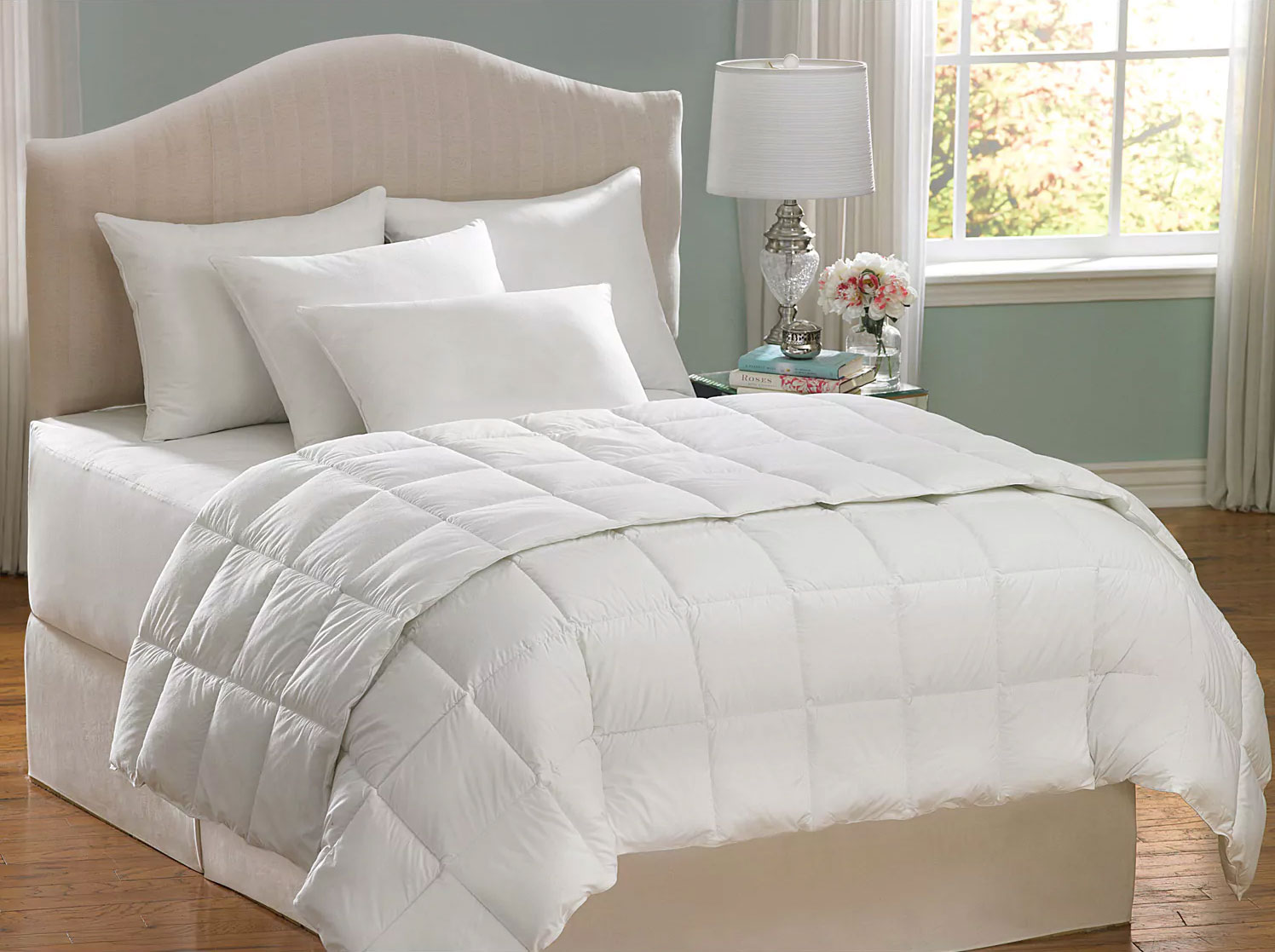AllerEase Hot Water Washable Comforter Review, Price and Features
