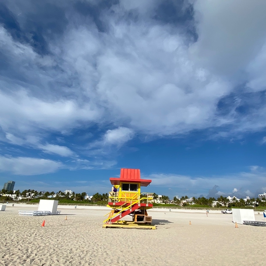 CandyColored Lifeguard Towers in Miami Beach, FL (18 Photos)