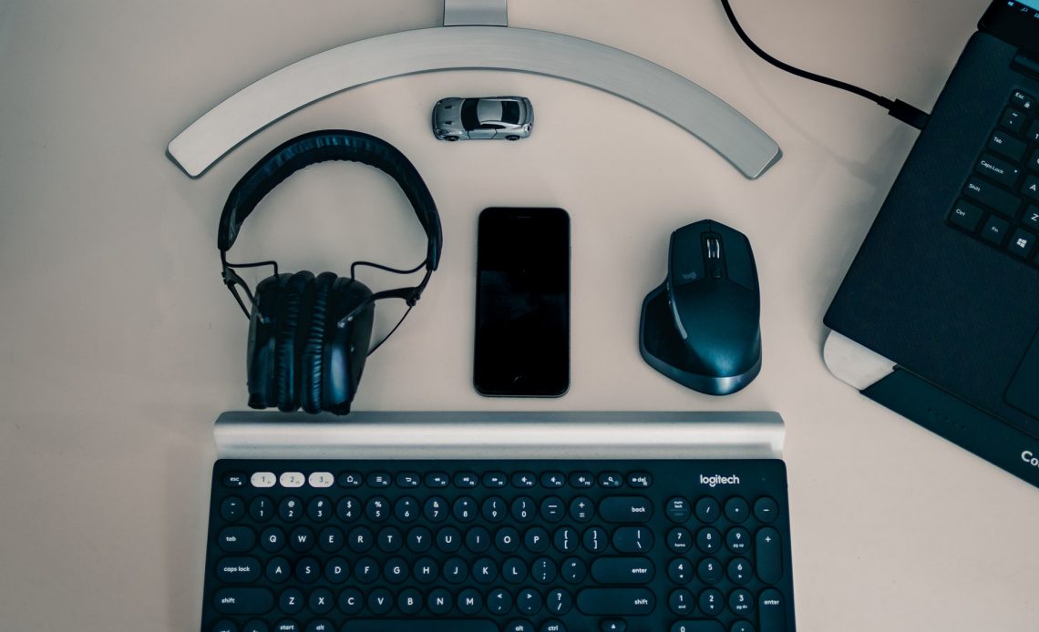 How to Start Computer Accessories Business in Ghana (2023) GH Students