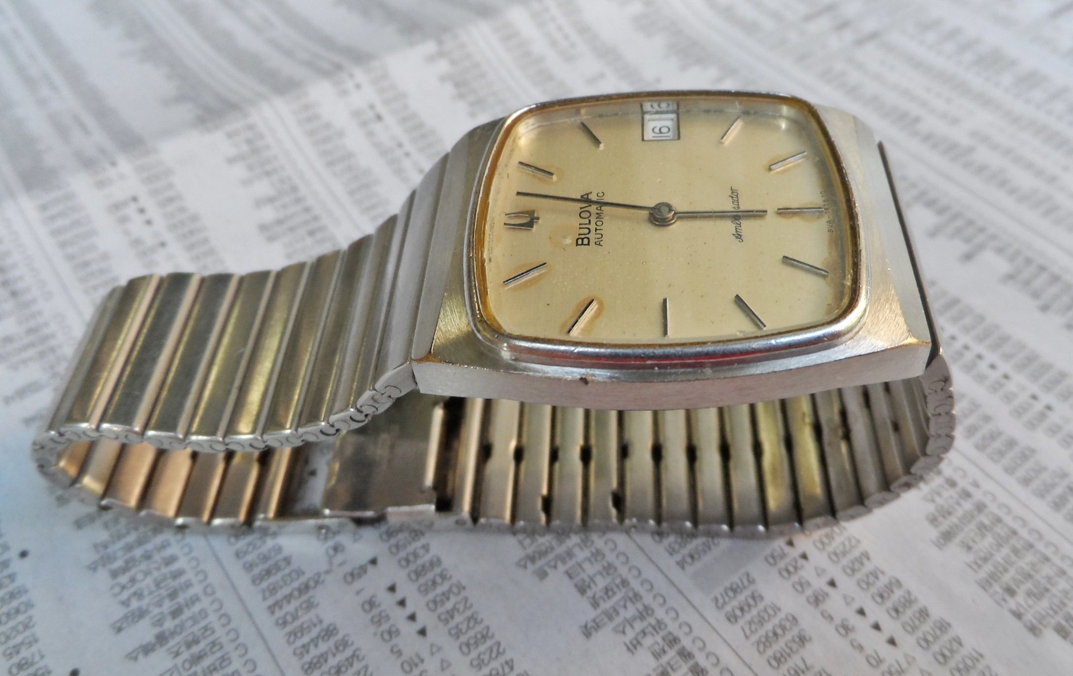 Vintage BULOVA Ambassador P3 Automatic 1436 10 Swiss made Wristwatch
