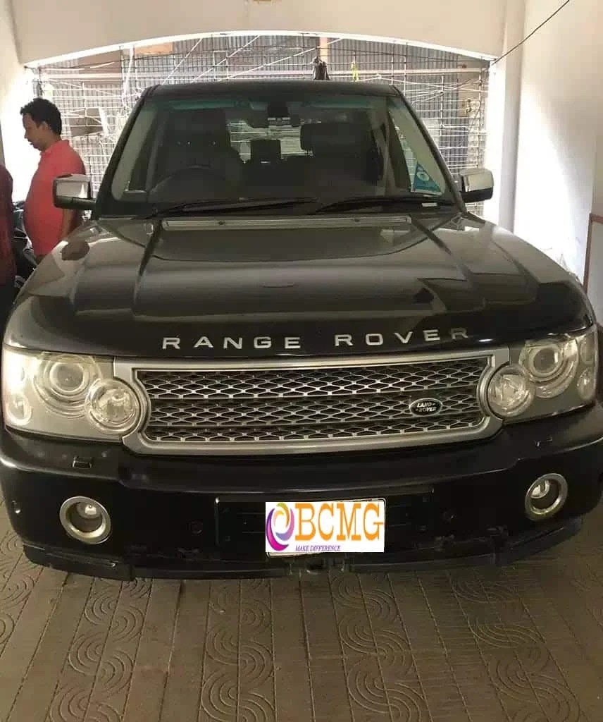 Vip car hire service in Kadamtoli Dhaka Vip car hire service in Dhaka